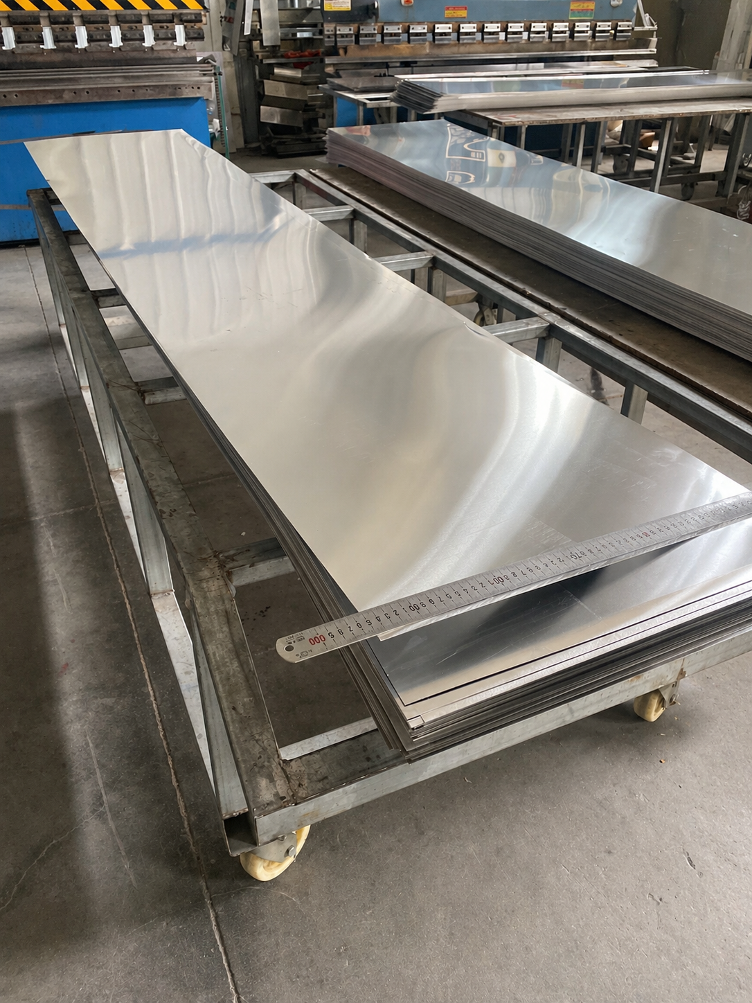 Understanding Gutter Coil Widths: 11¾ vs 15 vs 18 Inch