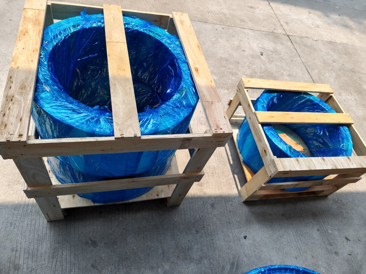 Factory-Direct vs Distributor Pricing: What's the Actual Difference?